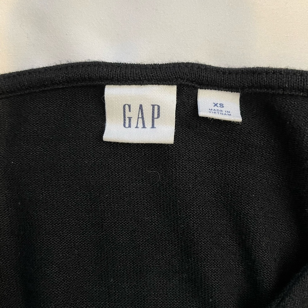 Gap XS Black V-neck long sleeve top - Picture 3 of 4